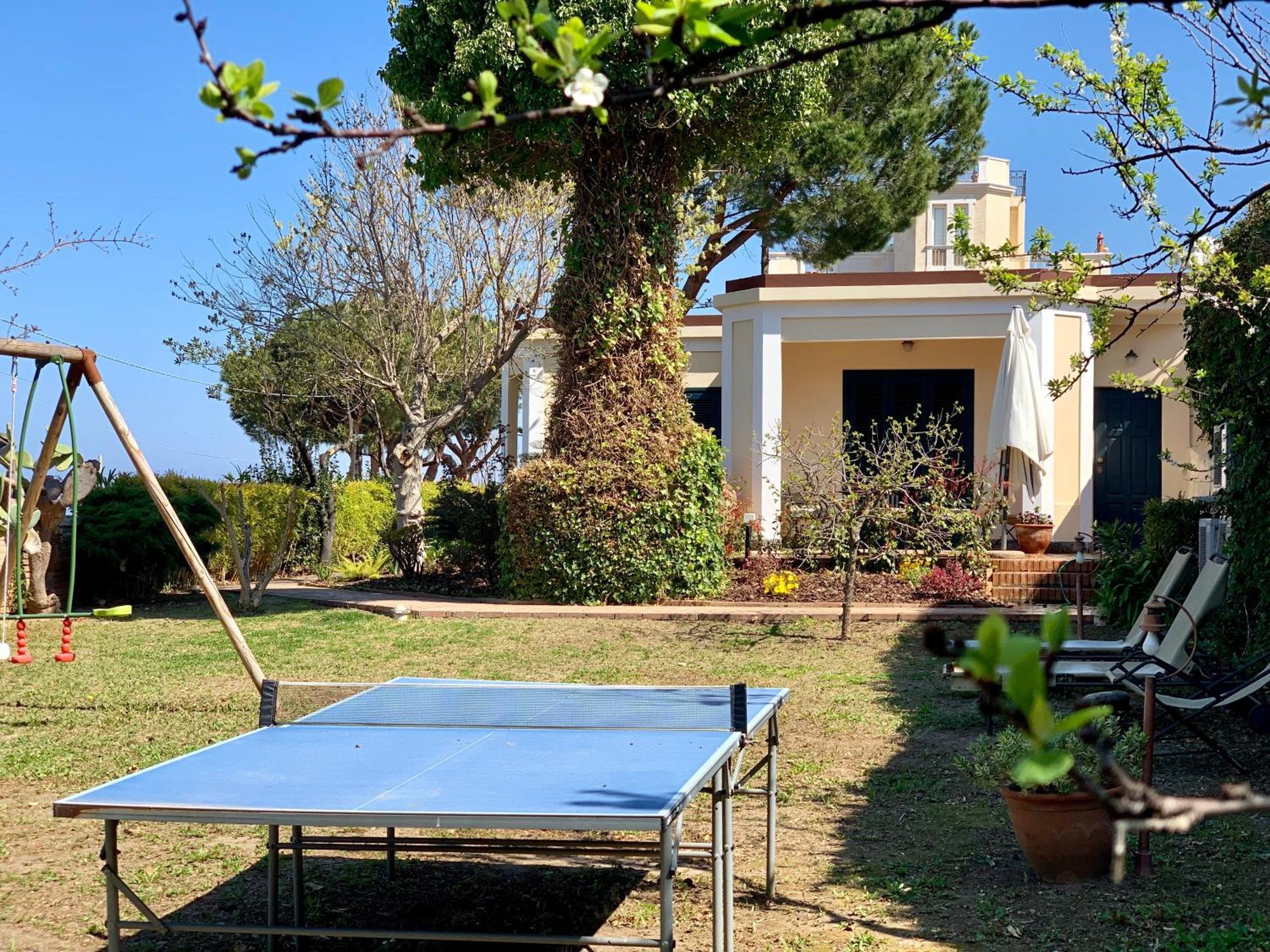 Villino Eleonora Bed & Breakfast Паргелия Екстериор снимка
